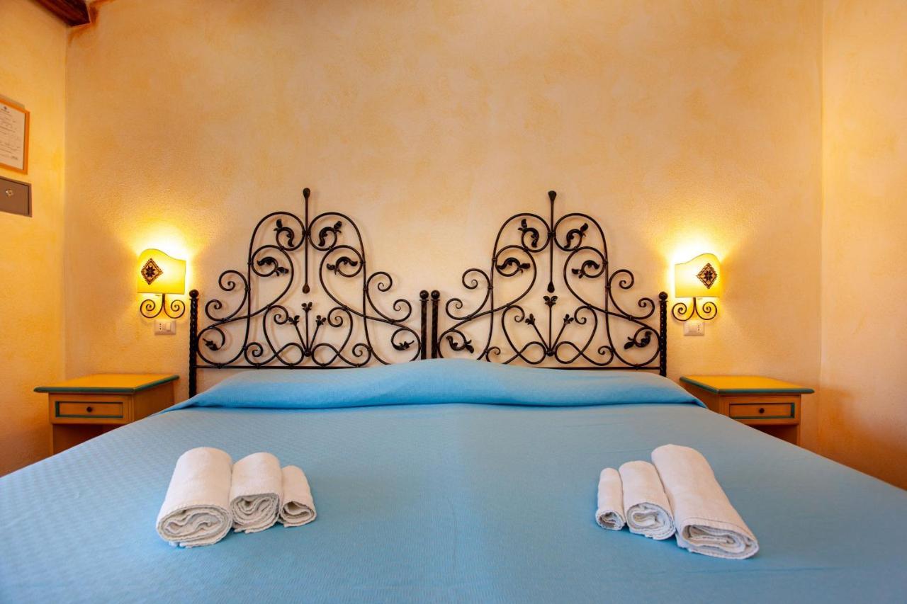 Il Viandante Hotel Сан Теодоро Екстериор снимка