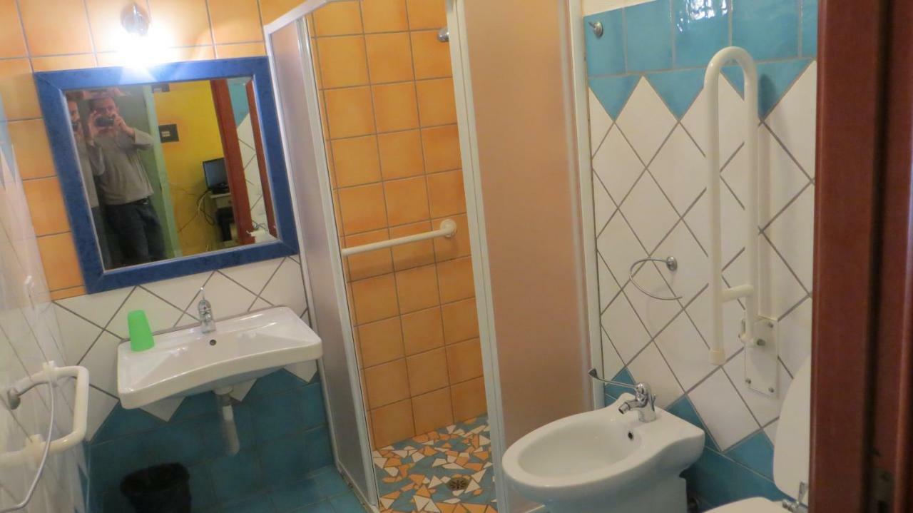 Il Viandante Hotel Сан Теодоро Екстериор снимка